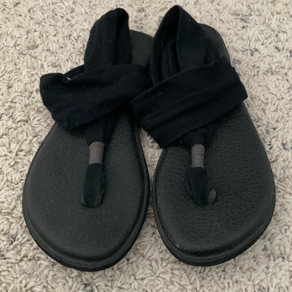 Sanuk Sandal